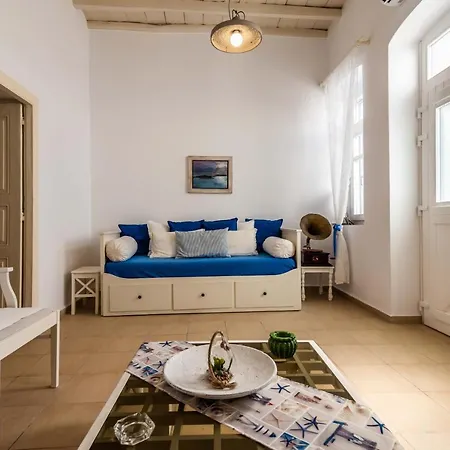 Casa Nostalgia Holiday home Adamantas (Milos)
