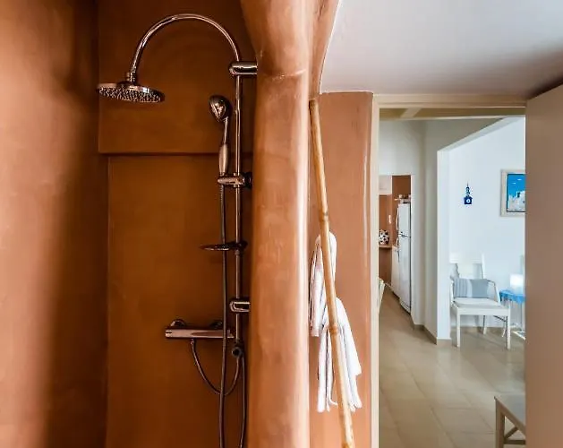 Feriehus Casa Nostalgia Adamantas